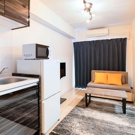 Apartamento Art Shin-Osaka West Exterior foto