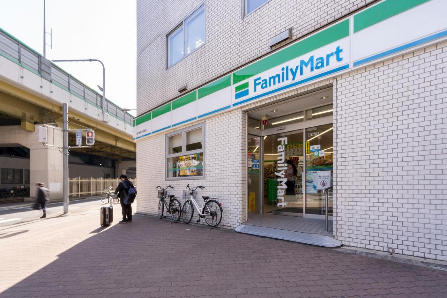 Apartamento Art Shin-Osaka West Exterior foto